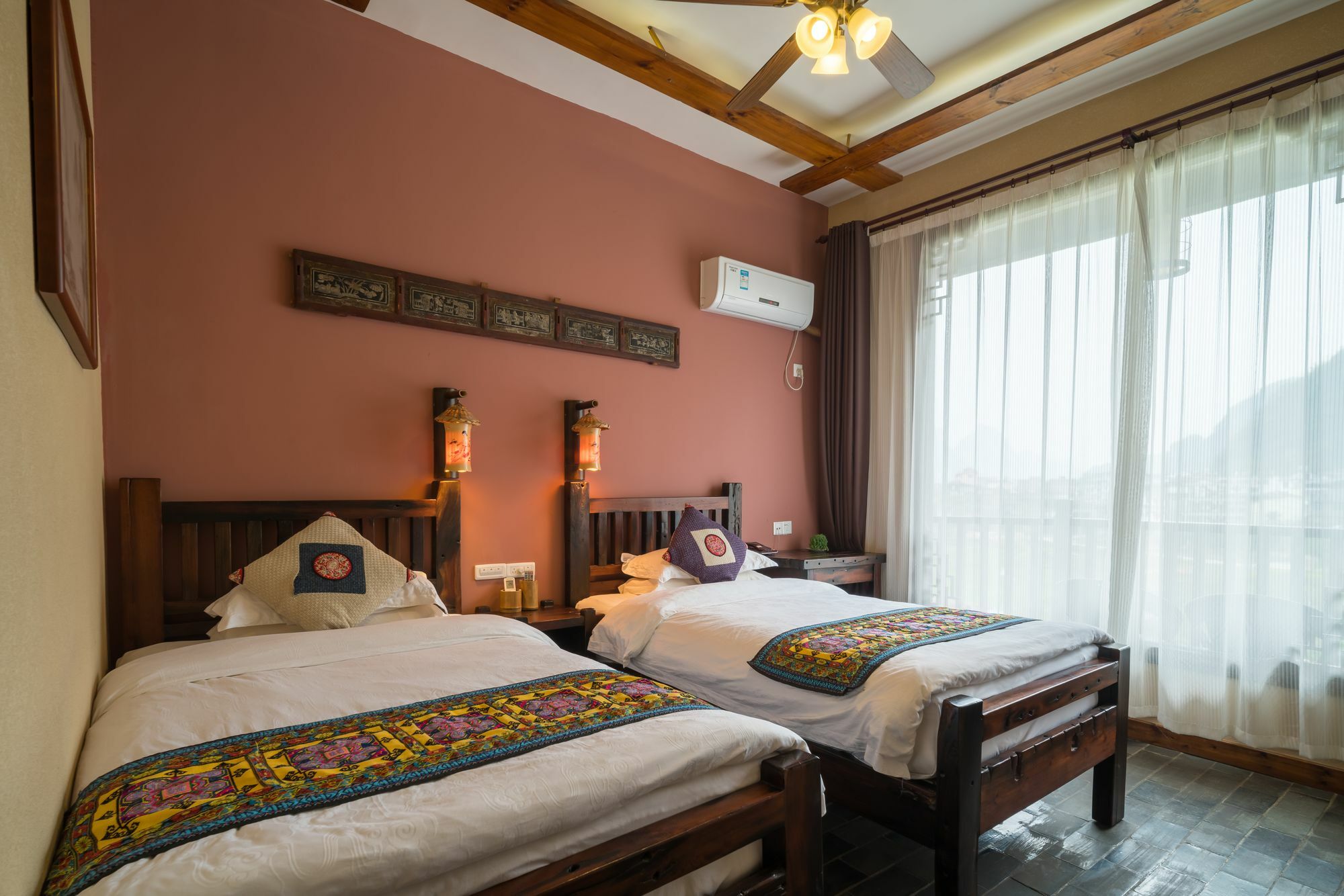 Yangshuo Mountain Nest Boutique Hotel Bagian luar foto